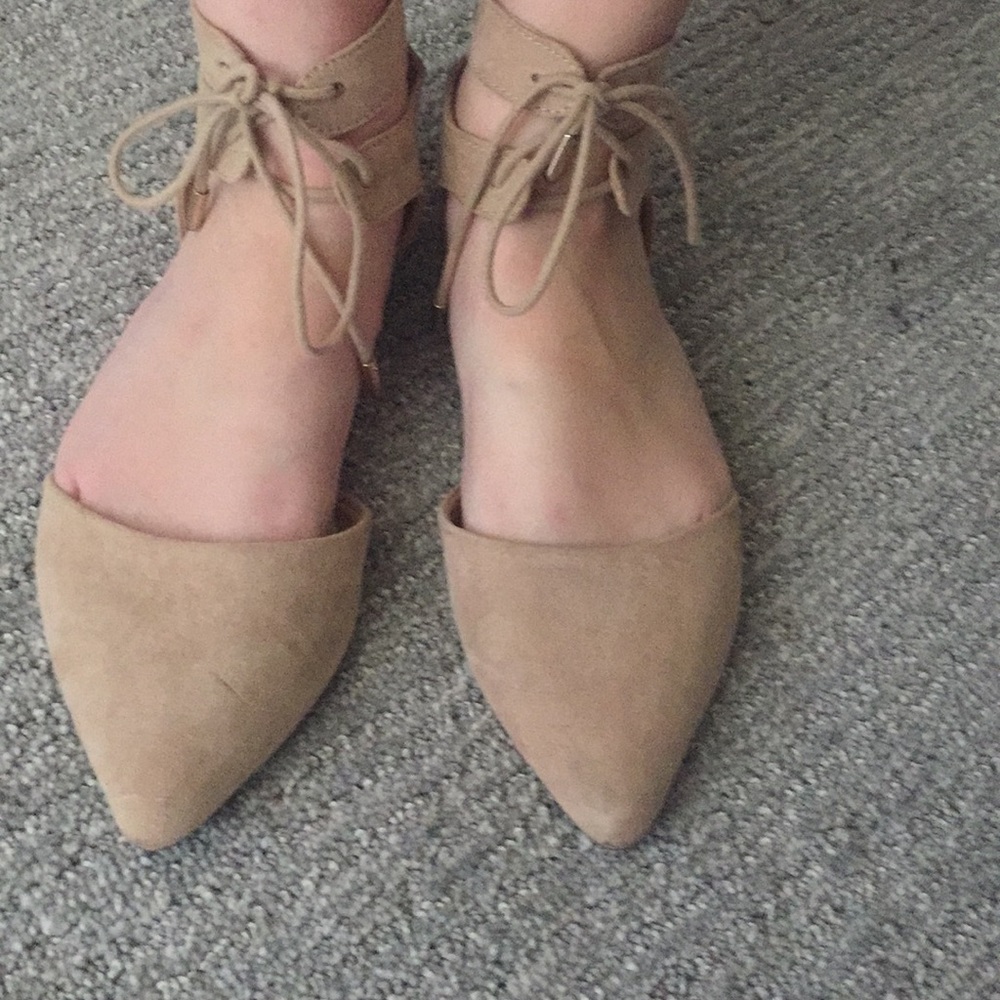 A pair of Charlotte Russe tie up sandals 🎉😁